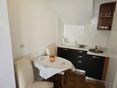Ferienwohnung für 2 Personen (20 m²) in Novi Vinodolski 5/10