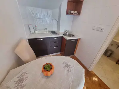 Ferienwohnung für 2 Personen (20 m²) in Novi Vinodolski 6/10