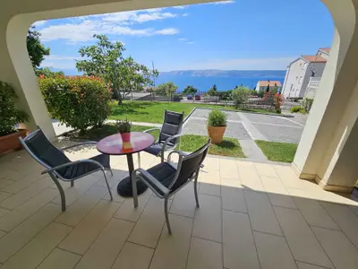 Ferienwohnung für 2 Personen (30 m²) in Novi Vinodolski 1/10