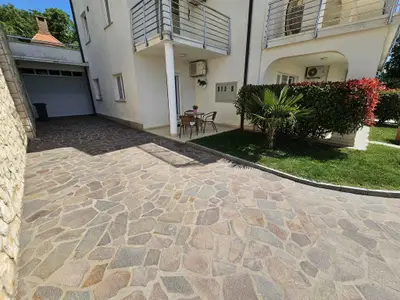 Ferienwohnung für 3 Personen (36 m²) in Novi Vinodolski 6/10