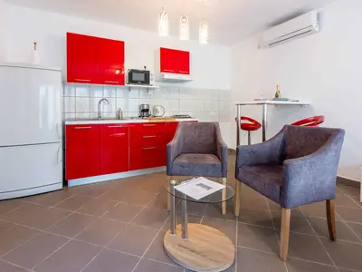 Ferienwohnung für 2 Personen (38 m²) in Novi Vinodolski 4/10