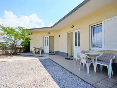 Ferienwohnung für 3 Personen (26 m²) in Novi Vinodolski 5/10