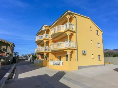 Ferienwohnung für 3 Personen (55 m²) in Novi Vinodolski 3/10