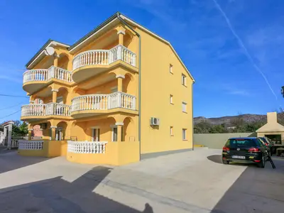 Ferienwohnung für 3 Personen (55 m²) in Novi Vinodolski 4/10