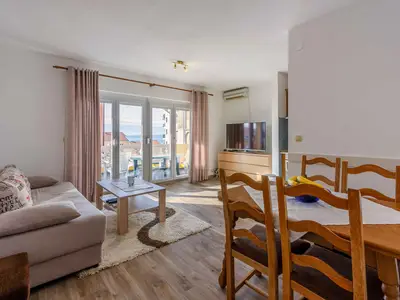 Ferienwohnung für 3 Personen (55 m²) in Novi Vinodolski 8/10