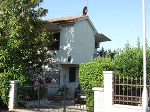 23778204-Ferienwohnung-4-Novigrad-300x225-0