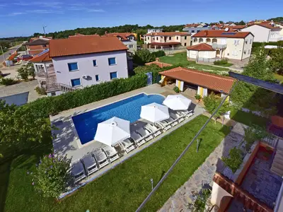 Ferienwohnung für 4 Personen (52 m²) in Novigrad 6/10