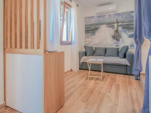 Ferienwohnung für 3 Personen (35 m²) in Novigrad
