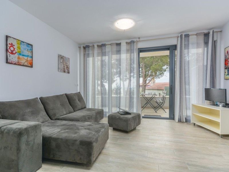 23982421-Ferienwohnung-4-Novigrad-800x600-1