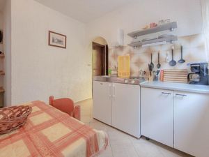 23297790-Ferienwohnung-2-Novigrad-300x225-2