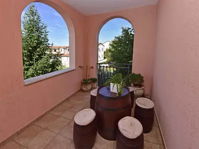 Ferienwohnung für 4 Personen (49 m²) in Novigrad 3/10