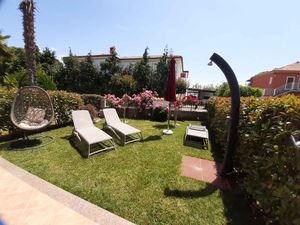 23917621-Ferienwohnung-4-Novigrad-300x225-0