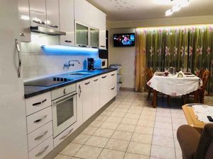 23960002-Ferienwohnung-5-Novigrad-300x225-4