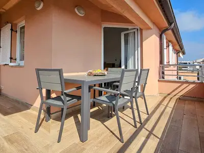 Ferienwohnung für 4 Personen (50 m²) in Novigrad 1/10