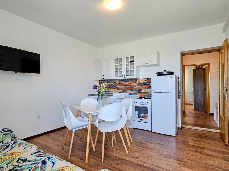 23670470-Ferienwohnung-2-Novigrad-800x600-2