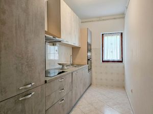 23297550-Ferienwohnung-4-Novigrad-300x225-4