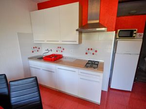 22946021-Ferienwohnung-5-Novigrad-300x225-2