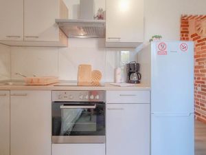 23297583-Ferienwohnung-2-Novigrad-300x225-4