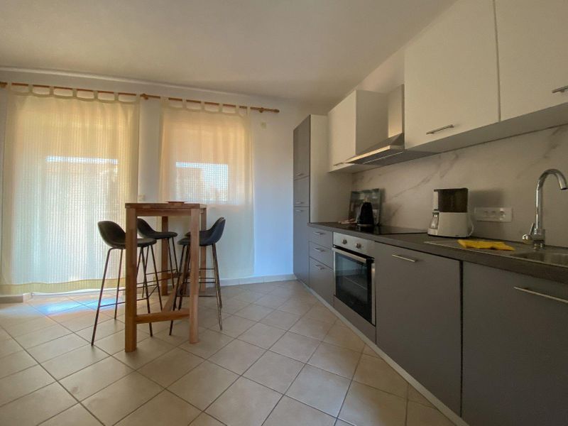 23297998-Ferienwohnung-3-Novigrad-800x600-2