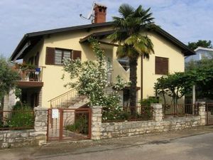 19285597-Ferienwohnung-0-Novigrad-300x225-0