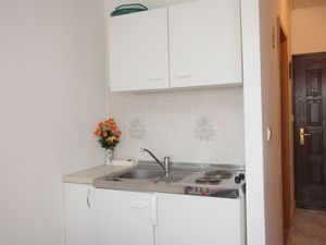 18688348-Ferienwohnung-2-Novigrad-300x225-1