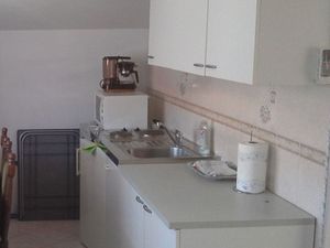 19638781-Ferienwohnung-4-Novigrad-300x225-3