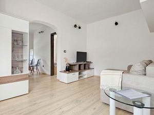 23297964-Ferienwohnung-4-Novigrad-300x225-1