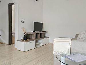 23297964-Ferienwohnung-4-Novigrad-300x225-5