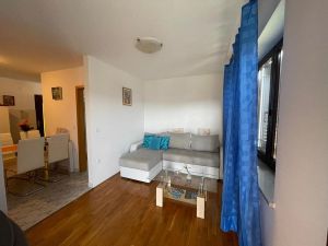 19385596-Ferienwohnung-4-Novigrad-300x225-1