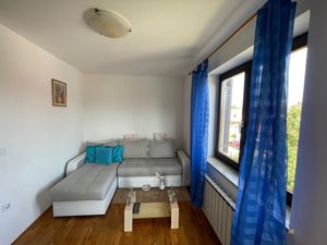 19385596-Ferienwohnung-4-Novigrad-300x225-2