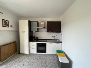 19385595-Ferienwohnung-4-Novigrad-300x225-5