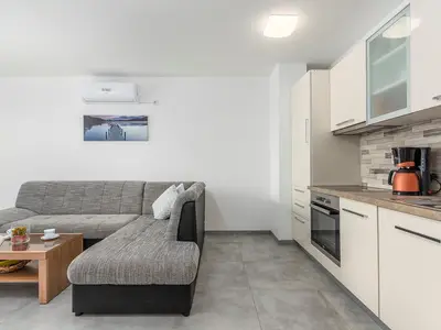 Ferienwohnung für 6 Personen (64 m²) in Novigrad 3/10