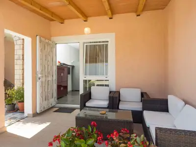 Ferienwohnung für 4 Personen (65 m²) in Novigrad 1/10