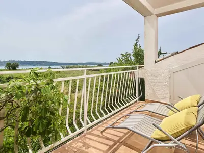 Ferienwohnung für 4 Personen (130 m²) in Novigrad 2/10