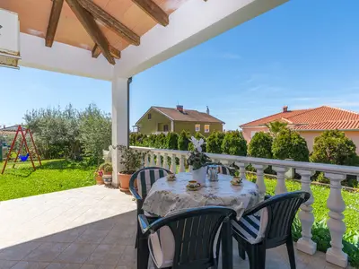 Ferienwohnung für 2 Personen (49 m²) in Novigrad 6/10