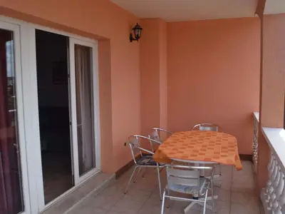 Ferienwohnung für 4 Personen (70 m²) in Novigrad 2/10