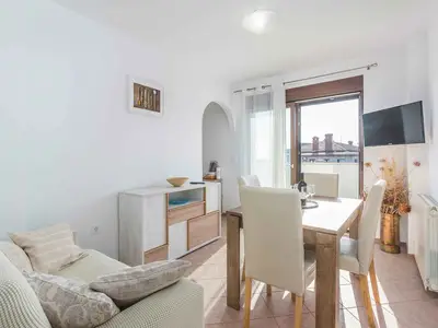 Ferienwohnung für 4 Personen (75 m²) in Novigrad 1/10