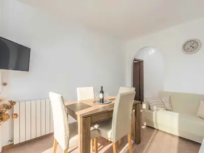Ferienwohnung für 4 Personen (75 m²) in Novigrad 5/10