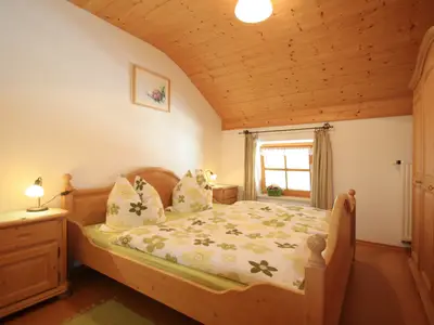 Hortensie - Schlafzimmer Doppelbett