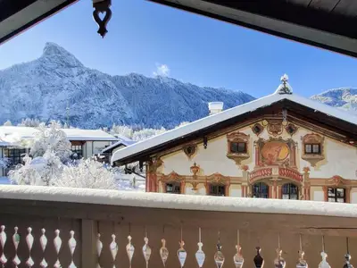 Ferienwohnung für 6 Personen (47 m²) in Oberammergau 1/10