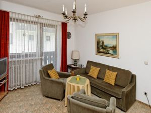 18356055-Ferienwohnung-2-Oberau-300x225-4