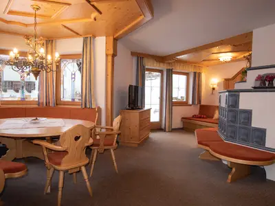 Ferienwohnung für 12 Personen (230 m²) in Oberau (Tirol) 4/10