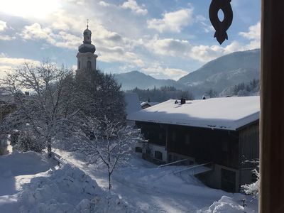 Blick auf die Dorfkirche in Niederaudorf