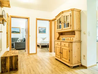 Ferienwohnanlage-Oberaudorf-2-Zimmer-Ferienwohnung-Premium-max-4-Personen-A1-Eingangsbereich