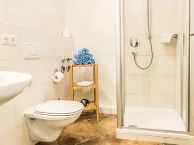 Das Badezimmer in der Ferienwohnung D5