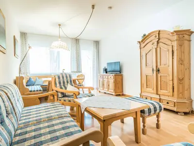 Der Wohn- und Essbereich in der Ferienwohnung D6