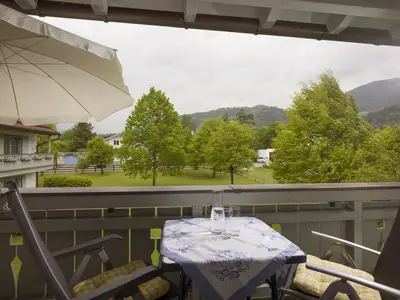 Die Balkon mit toller Aussicht