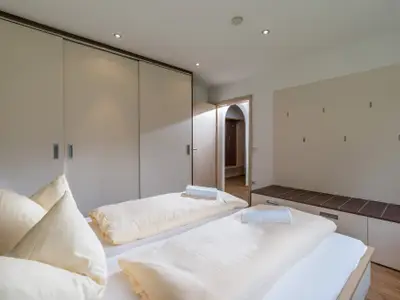 Das Schlafzimmer in der Ferienwohnung F 3