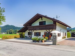 23156023-Ferienwohnung-2-Oberaudorf-300x225-1