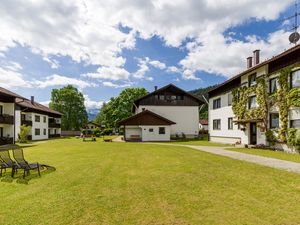 24038642-Ferienwohnung-7-Oberaudorf-300x225-2